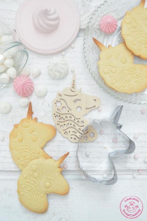 Scrap Cooking Uitsteekvormpje unicorn + stempel (Pink) - Panache (Koksijde)