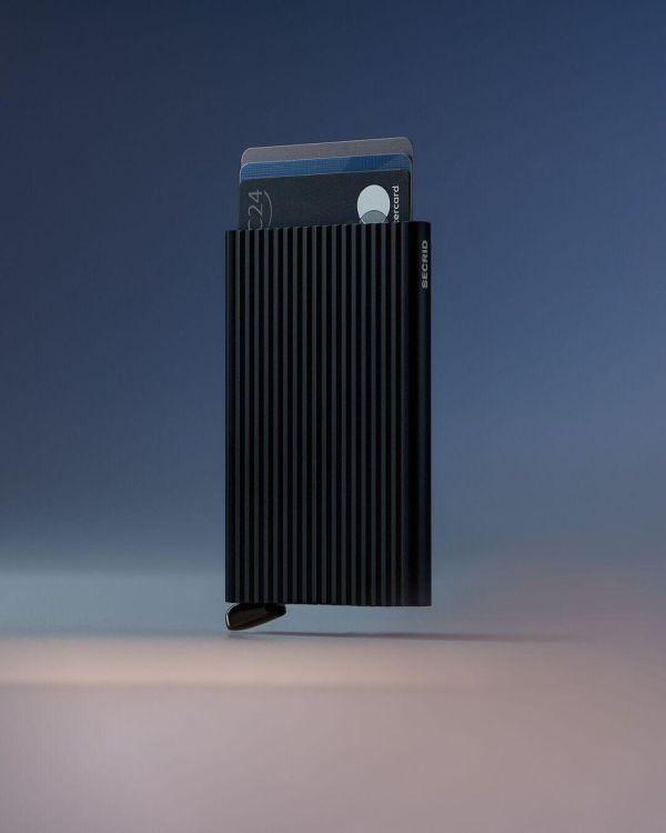 Secrid Cardprotector Fluted PREMIUM+ (Black) - Panache (Koksijde)