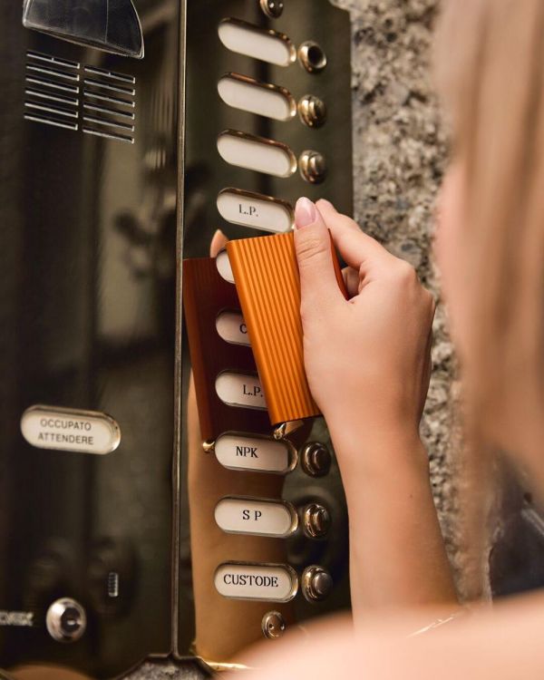 Secrid Cardprotector Fluted PREMIUM+ (Orange) - Panache (Koksijde)