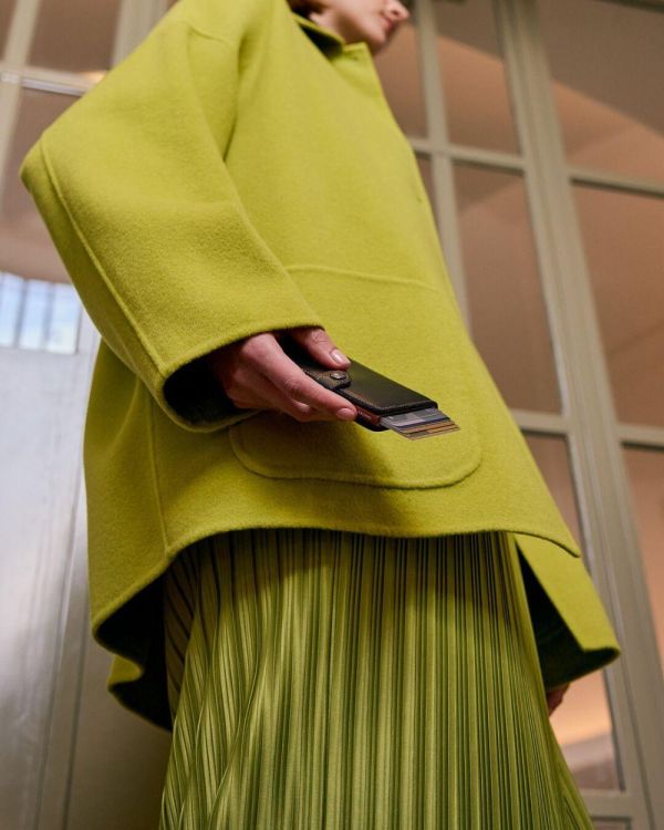 Secrid Miniwallet Mirum (Black-Rose) - Panache (Koksijde)