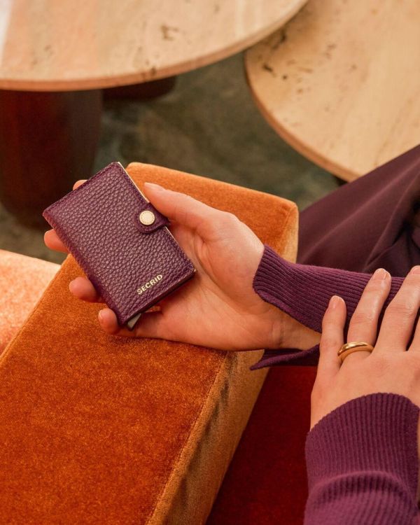Secrid Miniwallet Pebble (Grape) - Panache (Koksijde)