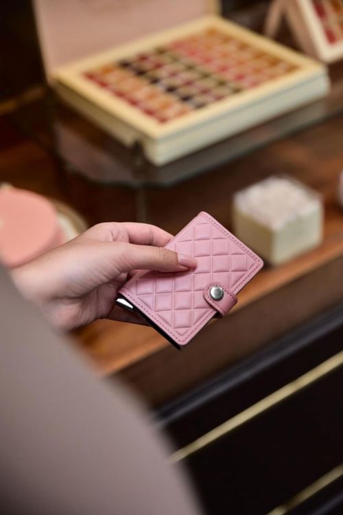 Secrid Miniwallet Premium Emboss Diamond (Rose) - Panache (Koksijde)