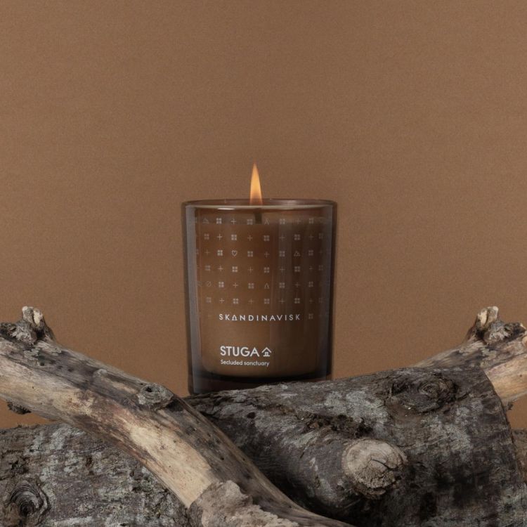 Skandinavisk STUGA geurkaars 200g Secluded Sanctuary (Stuga) - Panache (Koksijde)