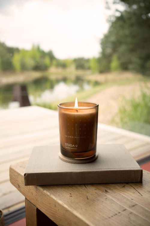 Skandinavisk STUGA geurkaars 200g Secluded Sanctuary (Stuga) - Panache (Koksijde)