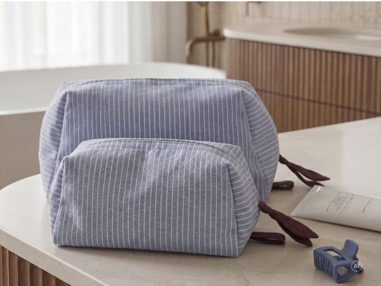 Södahl Toilettas Weekend Stories 22x11cm (Sky Blue) - Panache (Koksijde)
