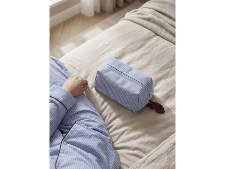 Södahl Toilettas Weekend Stories 26x15cm (Sky Blue) - Panache (Koksijde)