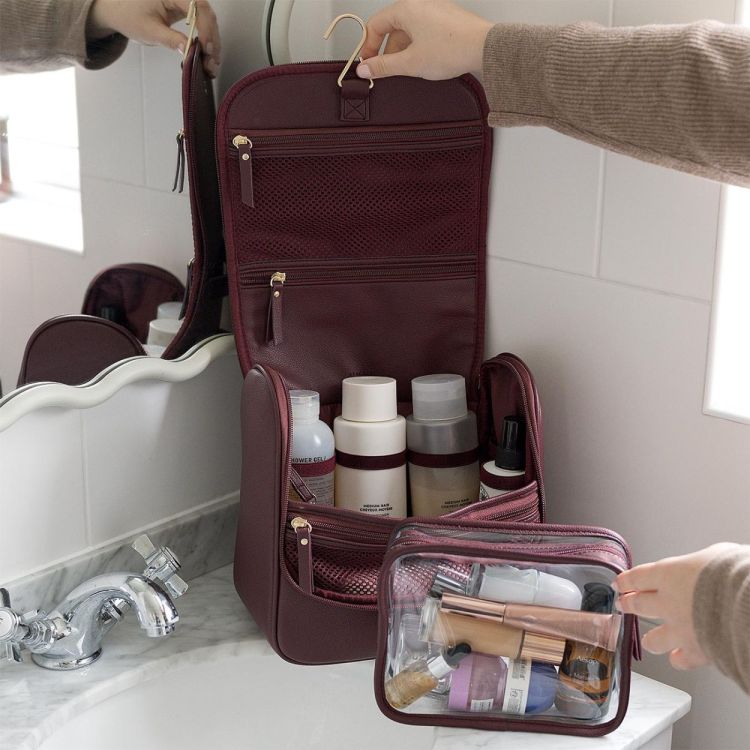 Stackers Hanging Washbag Burgundy (Burgundy) - Panache (Koksijde)