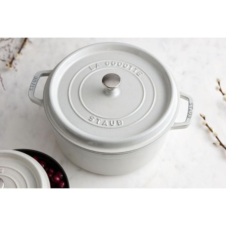 Staub Cocotte rond 24cm / 3,7l (White Truffle) - Panache (Koksijde)