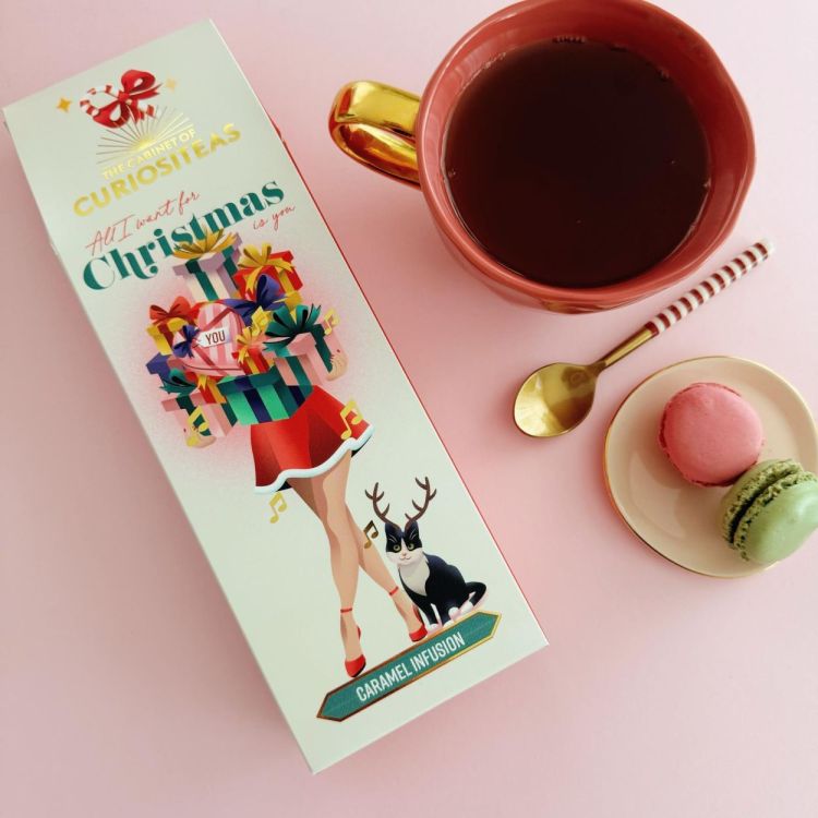 The Cabinet Of CuriosiTEAs All I want for Christmas is you Tea Giftbox (Rood) - Panache (Koksijde)
