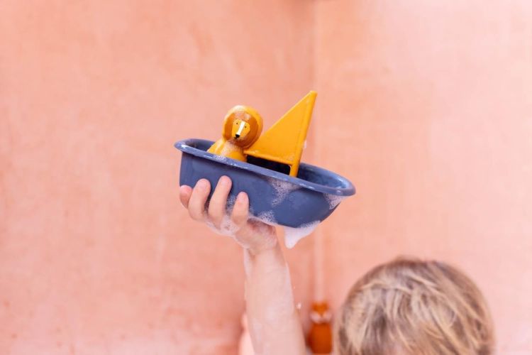 Trixie Badspeelgoed zeilboot - Mr. Lion (Multi) - Panache (Koksijde)