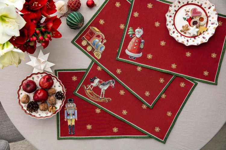 Villeroy & Boch Toy's Delight 4 Placemats Jubileum 32x48cm (Rood) - Panache (Koksijde)