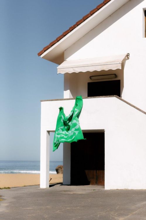 Volver Serviette de plage XL Smile 200x210cm (Smile) - Panache (Koksijde)