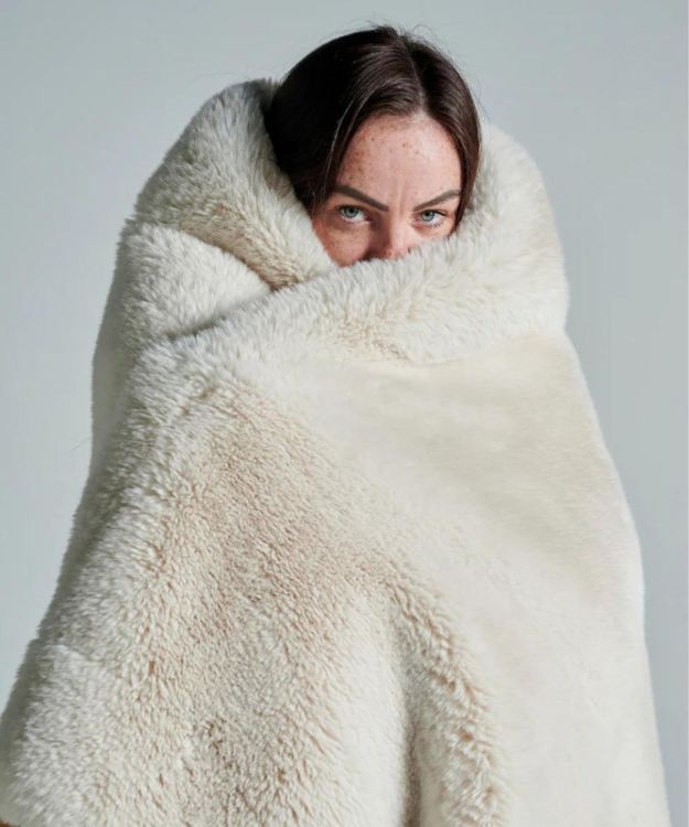 Waro by Plaids Cocooning Plaid Fausse Fourrure Polar Bear beige 150x200cm (Beige) - Panache (Koksijde)