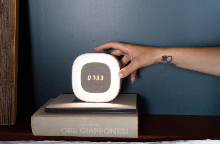 WD Lifestyle Digitale wekker - draadloos LED (Beige) - Panache (Koksijde)