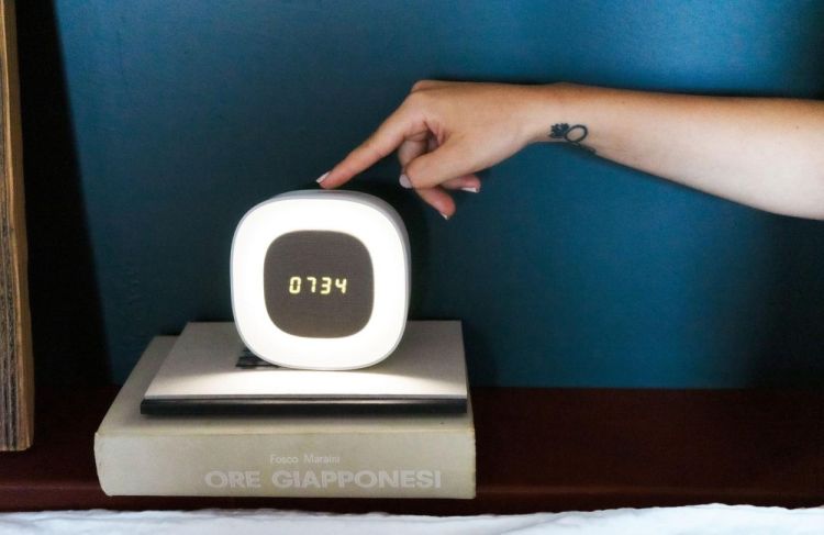 WD Lifestyle Digitale wekker - draadloos LED (Beige) - Panache (Koksijde)