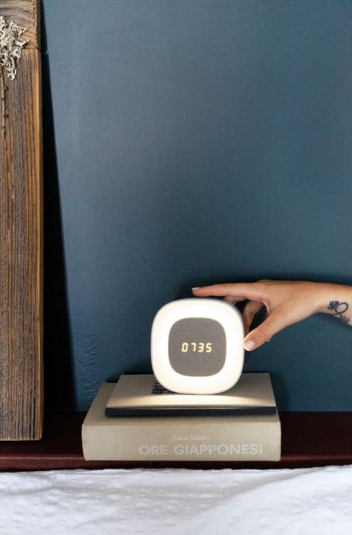 WD Lifestyle Digitale wekker - draadloos LED (Beige) - Panache (Koksijde)