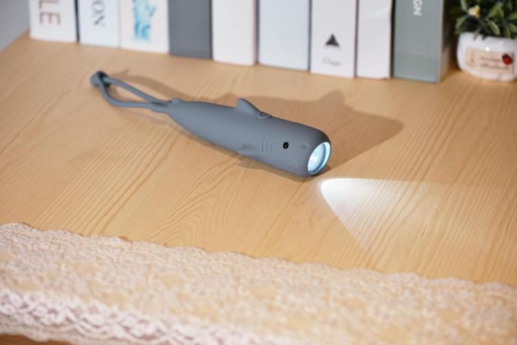 Winkee Zaklamp Haai (Blauw) - Panache (Koksijde)