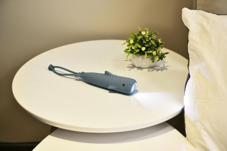 Winkee Zaklamp Haai (Blauw) - Panache (Koksijde)