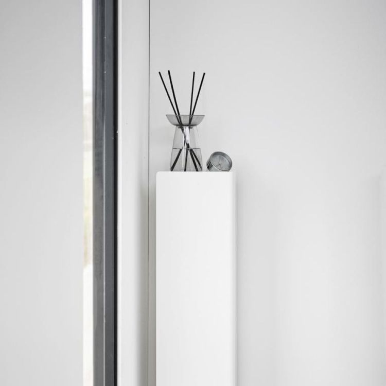 Yamazaki Porte-papier toilette Tower étroit sur roulettes (Wit) - Panache (Koksijde)