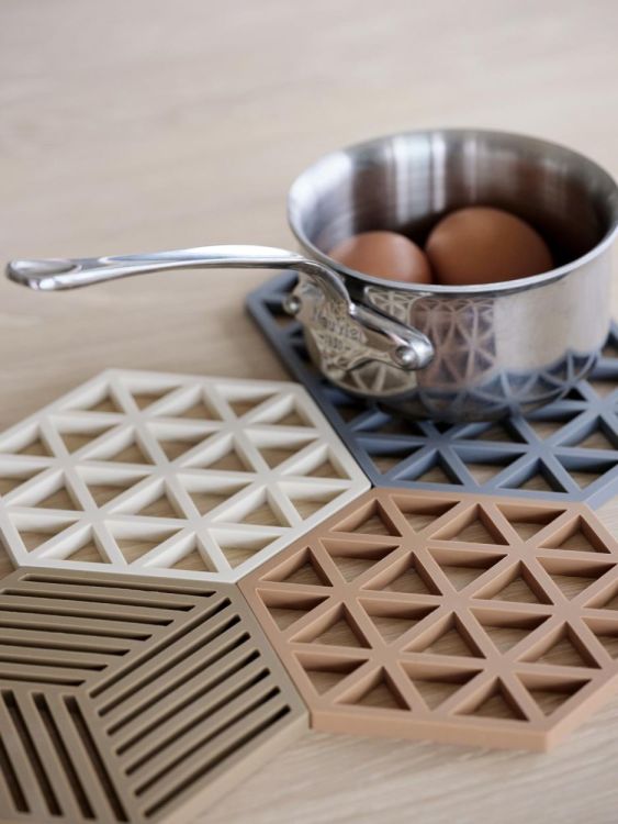 Zone Denmark Trivet Triangles (Light Terracotta) - Panache (Koksijde)